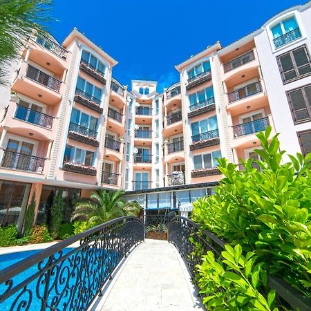 Romance Marine Aparthotel Pantai Sunny Luaran gambar