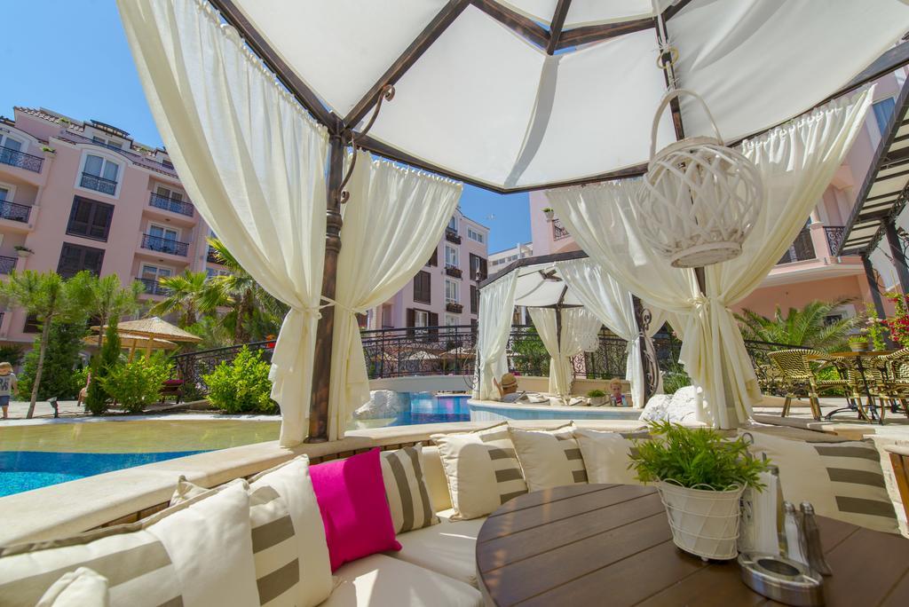 Romance Marine Aparthotel Pantai Sunny Luaran gambar