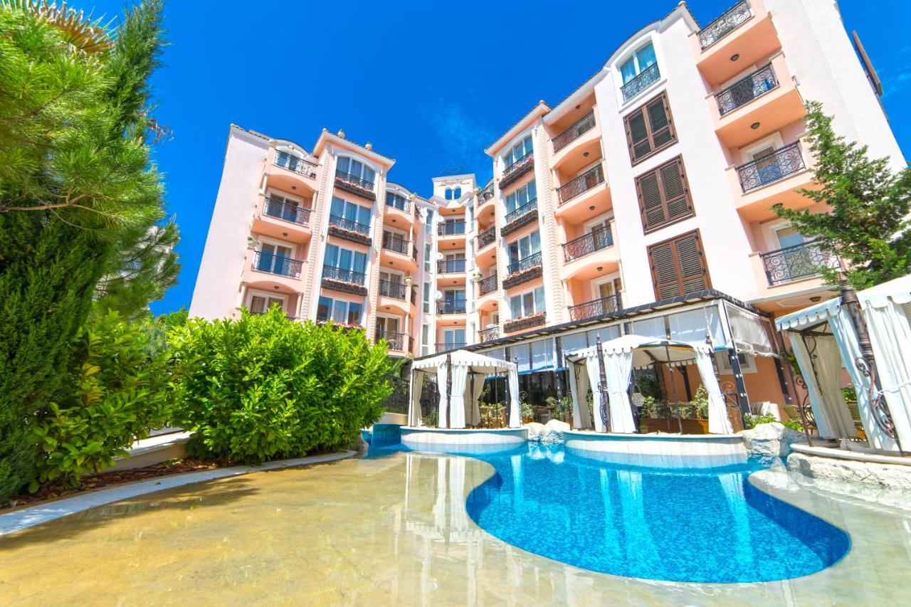 Romance Marine Aparthotel Pantai Sunny Luaran gambar