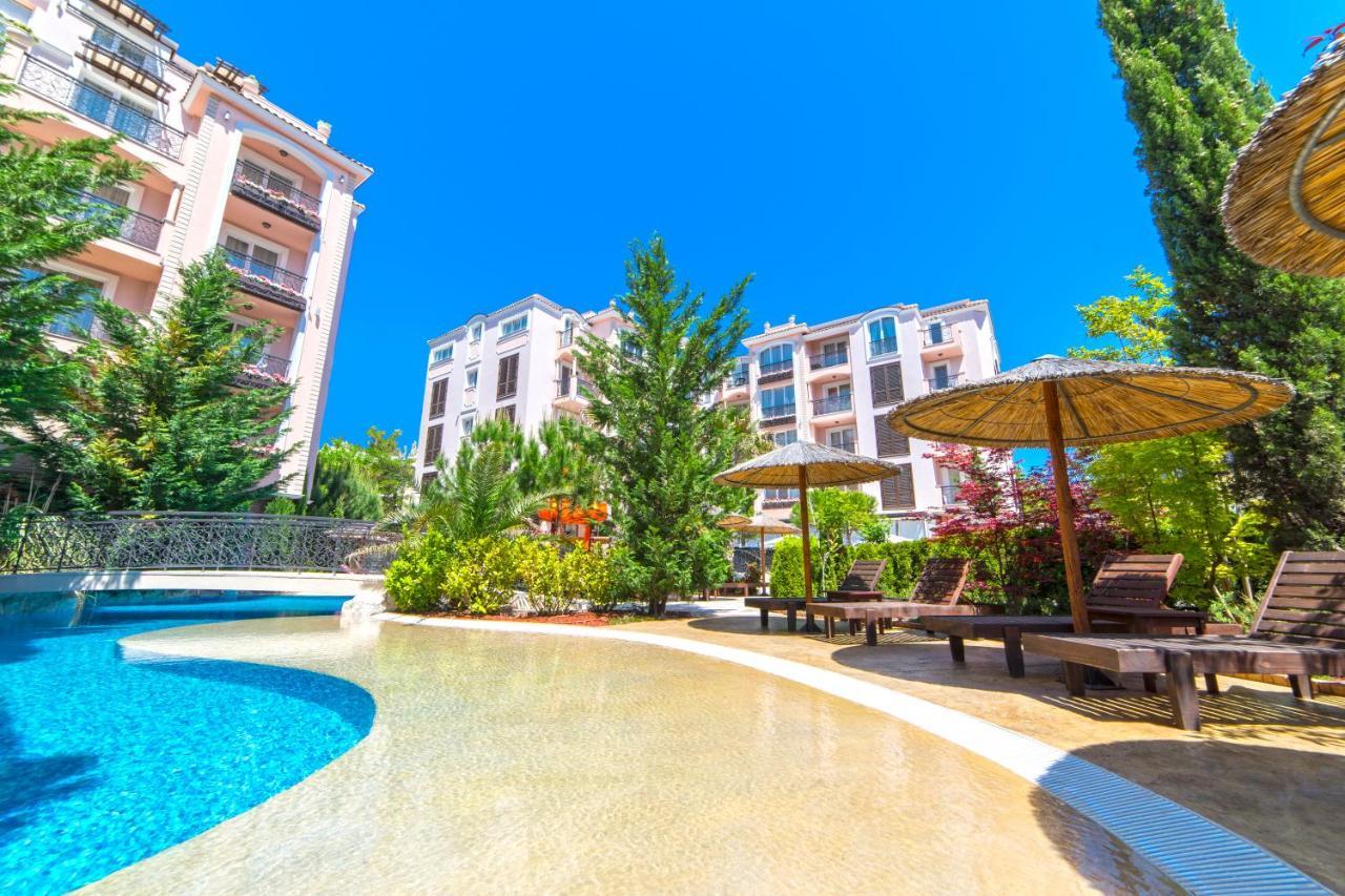 Romance Marine Aparthotel Pantai Sunny Luaran gambar
