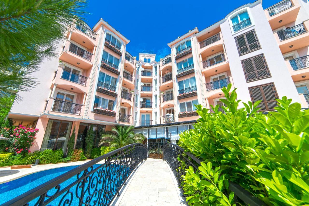 Romance Marine Aparthotel Pantai Sunny Luaran gambar