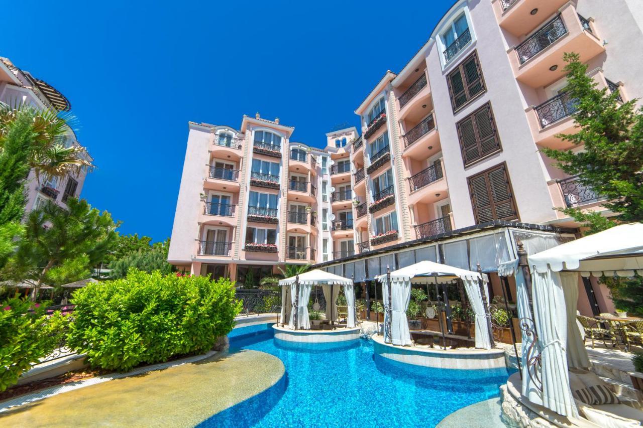 Romance Marine Aparthotel Pantai Sunny Luaran gambar